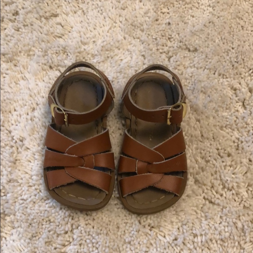 Girls saltwater Sandals